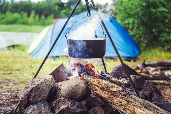 18 Easy Tent Camping Meals That Work With a Stove, a Fire, or Neither