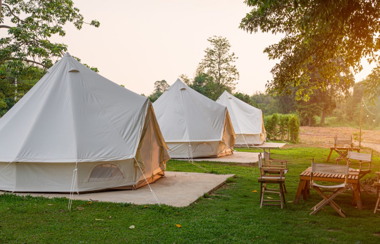 How to Choose a Glamping Site That Matches the Stay You Actually Want
