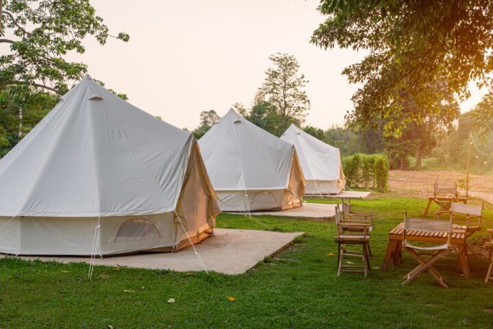 How to Choose a Glamping Site That Matches the Stay You Actually Want