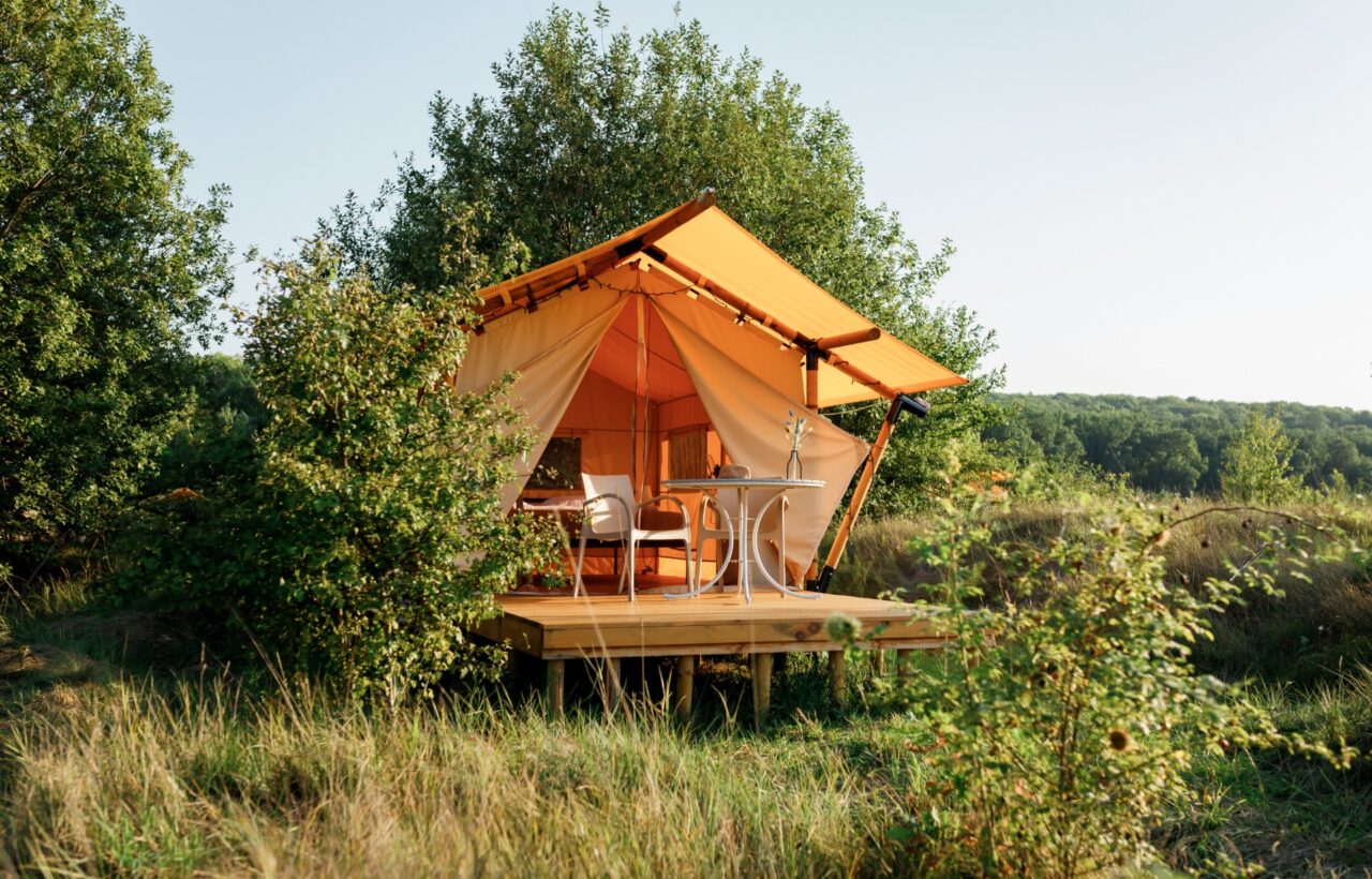 Luxury Tent Camping: What You Actually Get, and How to Choose a Stay Worth the Price